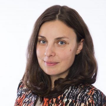 Dr. Marschalkó Eszter